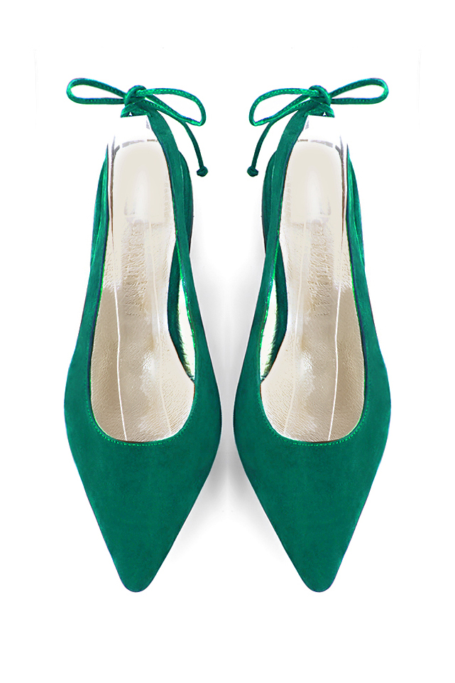 Women's emerald green elegant slingback heels. Pointed toe. Flat flare heels - Top view